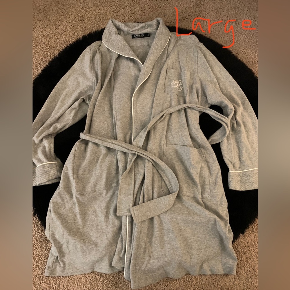 Gray Ralph Lauren polo robe. For men or women